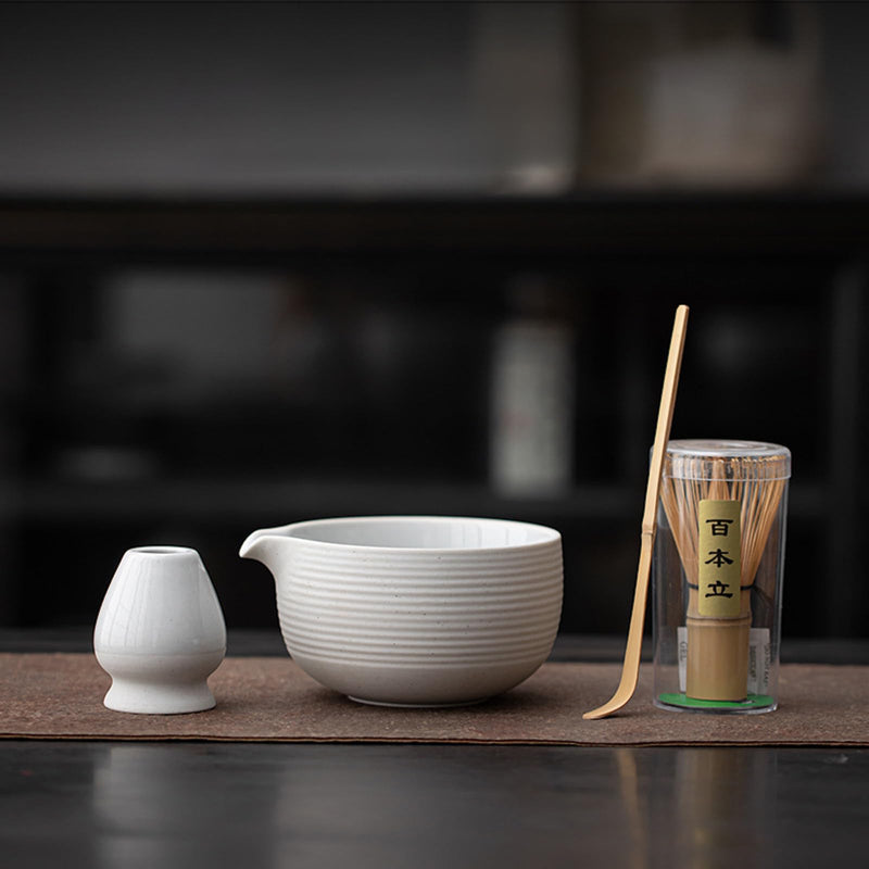 JIKANNOYA 抹茶セット 茶道具 初心者 自宅用 お点前セット 4点セット 茶杓 茶筅 茶せん 百本立 茶筅立て くせ直し 抹茶篩 綿茶巾 陶器茶杓立て お手入れも簡単 母の日 父の日 誕生日 贈り物 おしゃれ AQCJ52