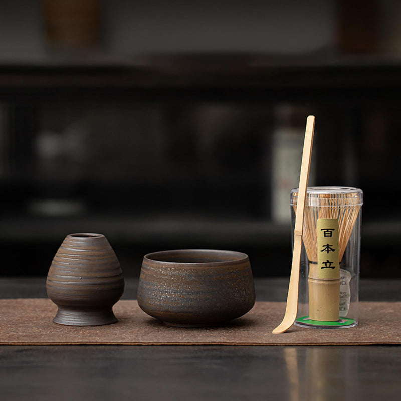 JIKANNOYA 抹茶セット 茶道具 初心者 自宅用 お点前セット 4点セット 茶杓 茶筅 茶せん 百本立 茶筅立て くせ直し 抹茶篩 綿茶巾 陶器茶杓立て お手入れも簡単 母の日 父の日 誕生日 贈り物 おしゃれ AQCJ51
