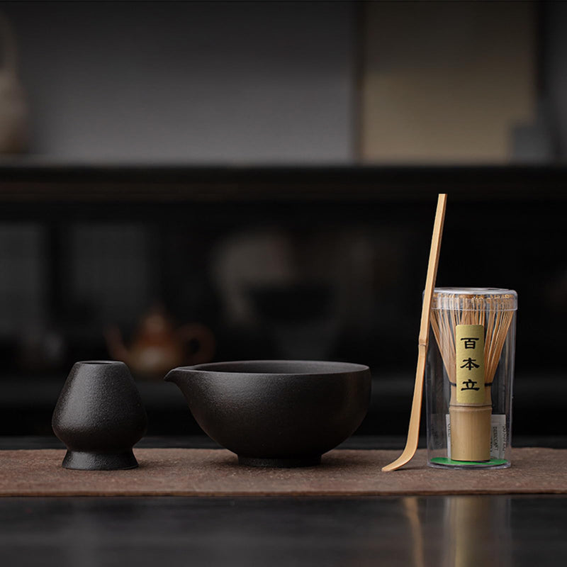 JIKANNOYA 抹茶セット 茶道具 初心者 自宅用 お点前セット 4点セット 茶杓 茶筅 茶せん 百本立 茶筅立て くせ直し 抹茶篩 綿茶巾 陶器茶杓立て お手入れも簡単 母の日 父の日 誕生日 贈り物 おしゃれ AQCJ55