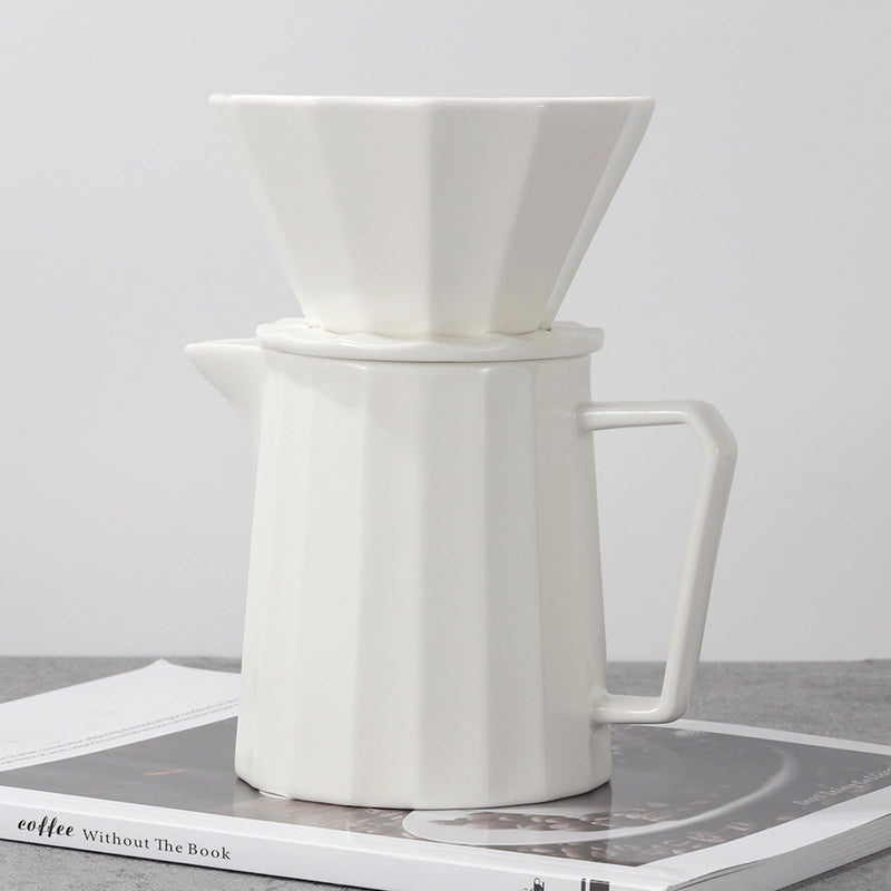 JIKANNOYA コーヒードリッパー コーヒーサーバーセット 400ml 陶磁器製 ハンドドリップセット コーヒーサーバー ドリッパー 電子レンジ·食洗機対応 コーヒー用品 洗いやすい 多用途 家用 喫茶店 プレゼント おしゃれ 1~2杯用 AQKF24