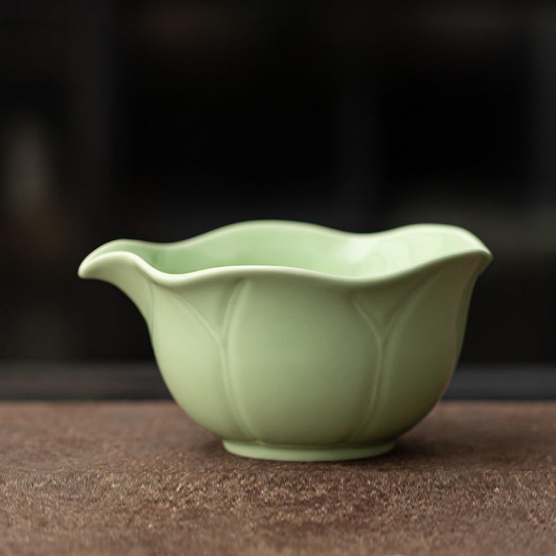 JIKANNOYA 抹茶 セット matcha set 茶道具 4点セット陶器 抹茶茶碗 bowl 茶杓 茶杓立て 茶せん 百本立 whisk 茶筅立て くせ直し 綿茶巾 抹茶篩 お手入れも簡単 初心者 自宅用 ceremony 母の日 父の日 誕生日 贈り物 gift おしゃれ cute 高級 CJ133