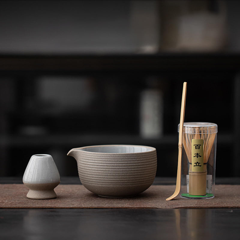 JIKANNOYA 抹茶セット 茶道具 初心者 自宅用 お点前セット 4点セット 茶杓 茶筅 茶せん 百本立 茶筅立て くせ直し 抹茶篩 綿茶巾 陶器茶杓立て お手入れも簡単 母の日 父の日 誕生日 贈り物 おしゃれ AQCJ52