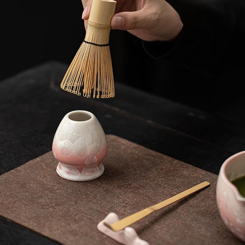 JIKANNOYA 抹茶 セット matcha set 茶道具 4点セット陶器 抹茶茶碗 bowl 茶杓 茶杓立て 茶せん 百本立 whisk 茶筅立て くせ直し 綿茶巾 抹茶篩 お手入れも簡単 初心者 自宅用 ceremony 母の日 父の日 誕生日 贈り物 gift おしゃれ cute 高級 CJ135