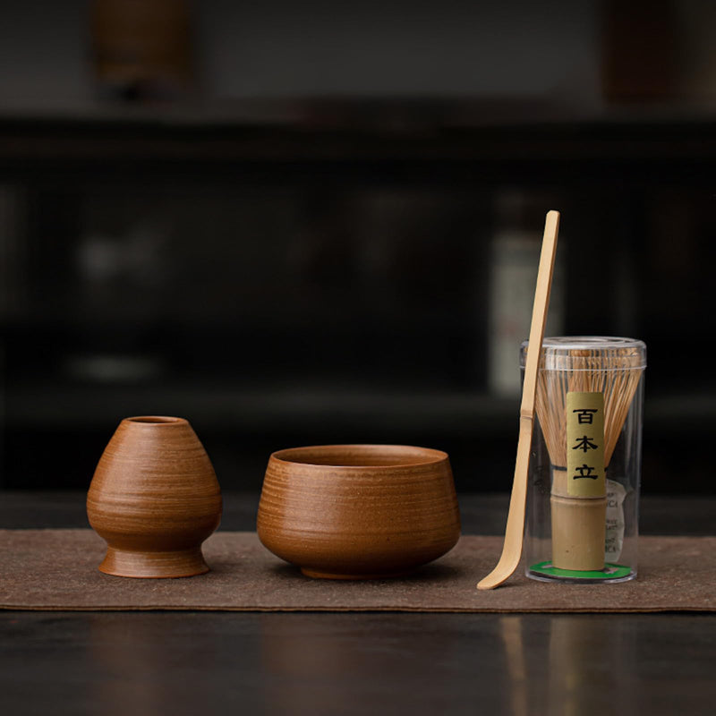 JIKANNOYA 抹茶セット 茶道具 初心者 自宅用 お点前セット 4点セット 茶杓 茶筅 茶せん 百本立 茶筅立て くせ直し 抹茶篩 綿茶巾 陶器茶杓立て お手入れも簡単 母の日 父の日 誕生日 贈り物 おしゃれ AQCJ51