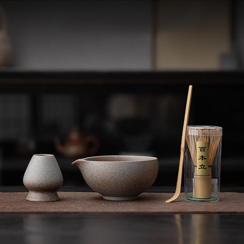 JIKANNOYA 抹茶セット 茶道具 初心者 自宅用 お点前セット 4点セット 茶杓 茶筅 茶せん 百本立 茶筅立て くせ直し 抹茶篩 綿茶巾 陶器茶杓立て お手入れも簡単 母の日 父の日 誕生日 贈り物 おしゃれ AQCJ55