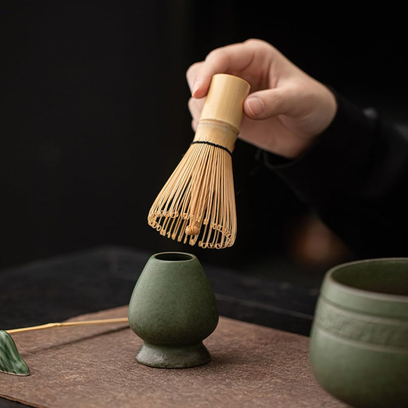 JIKANNOYA 抹茶 セット 茶道具 茶道セット 初心者 抹茶セット matcha set ceremony for beginners お点前セット whisk chasen 抹茶 陶器 抹茶茶碗 茶杓 茶杓立て 茶せん 茶筅 百本立 茶筅立て くせ直し 綿茶巾 抹茶篩 お手入れも簡単 自宅用 母の日 父の日 誕生日 プレゼント 贈り物 おしゃれ AQCJ117