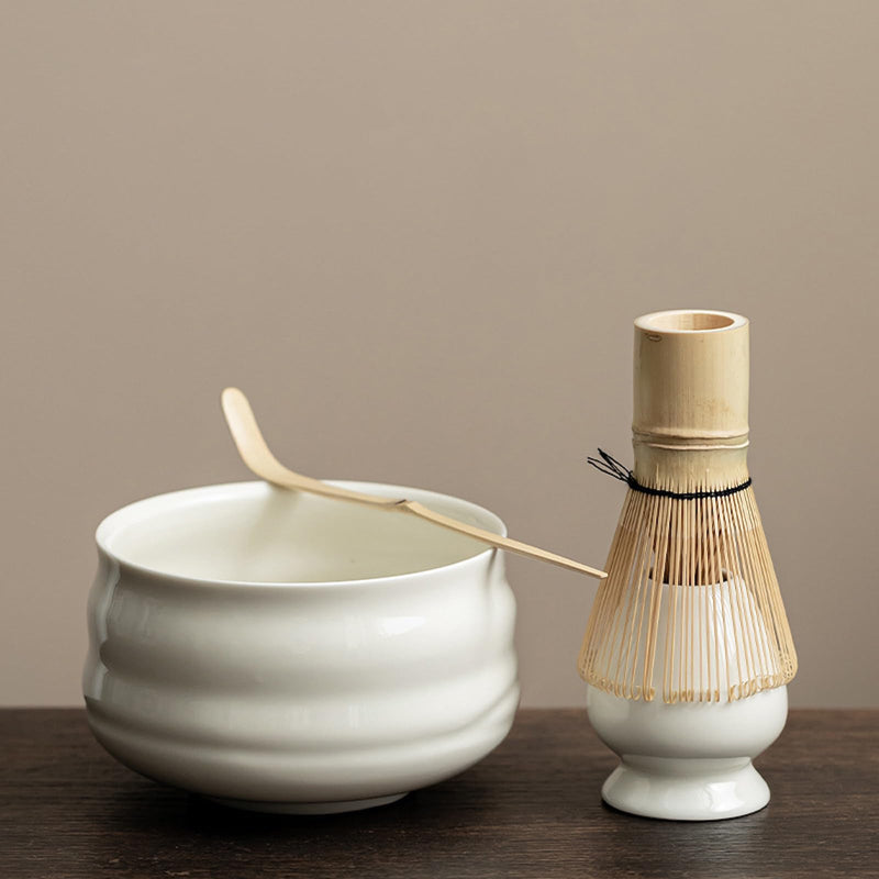 JIKANNOYA 抹茶セット 茶道具 初心者 自宅用 お点前セット 4点セット 茶杓 茶筅 茶せん 百本立 茶筅立て くせ直し 抹茶篩 綿茶巾 陶器茶杓立て お手入れも簡単 母の日 父の日 誕生日 贈り物 おしゃれ AQCJ56