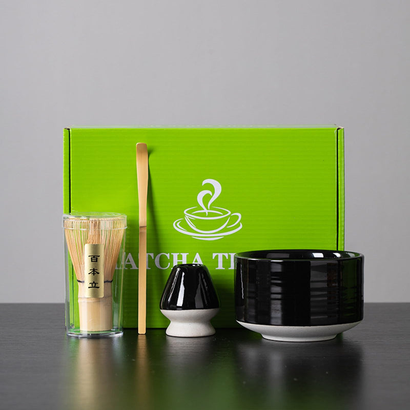 JIKANNOYA 抹茶セット お点前セット 4点セット 陶磁器茶碗 茶杓 茶筅 茶せん 百本立 陶磁器茶筅立て くせ直し 抹茶篩 綿茶巾 陶磁器茶杓立て 茶道具 セット 初心者 抹茶スターター おうち時間グッズ お手入れも簡単 母の日 父の日 誕生日 贈り物 450ml
