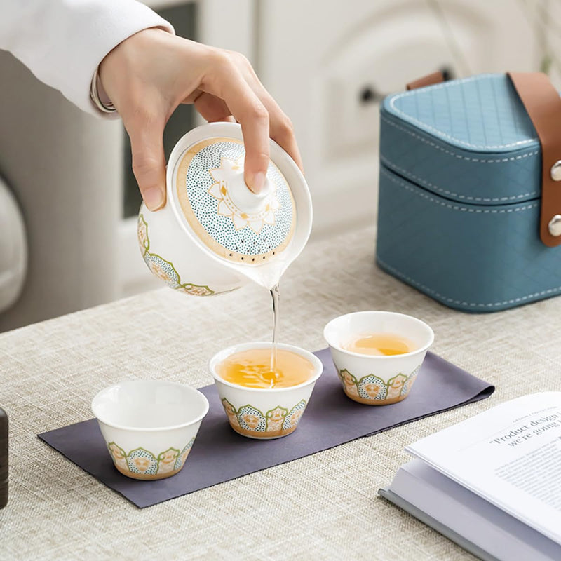 JIKANNOYA 中国茶器セット 茶器 茶具 磁器 湯呑み 急須 セット 携帯 台湾茶器 旅行ティーセット 茶の入れ 携帯用茶具 車載旅行茶器セット 収納バッグ付き 初心者 高級 おしゃれ 軽量 お出かけ用 旅行 お手入れも簡単 母の日 父の日 誕生日 贈り物 AQZGCJ05