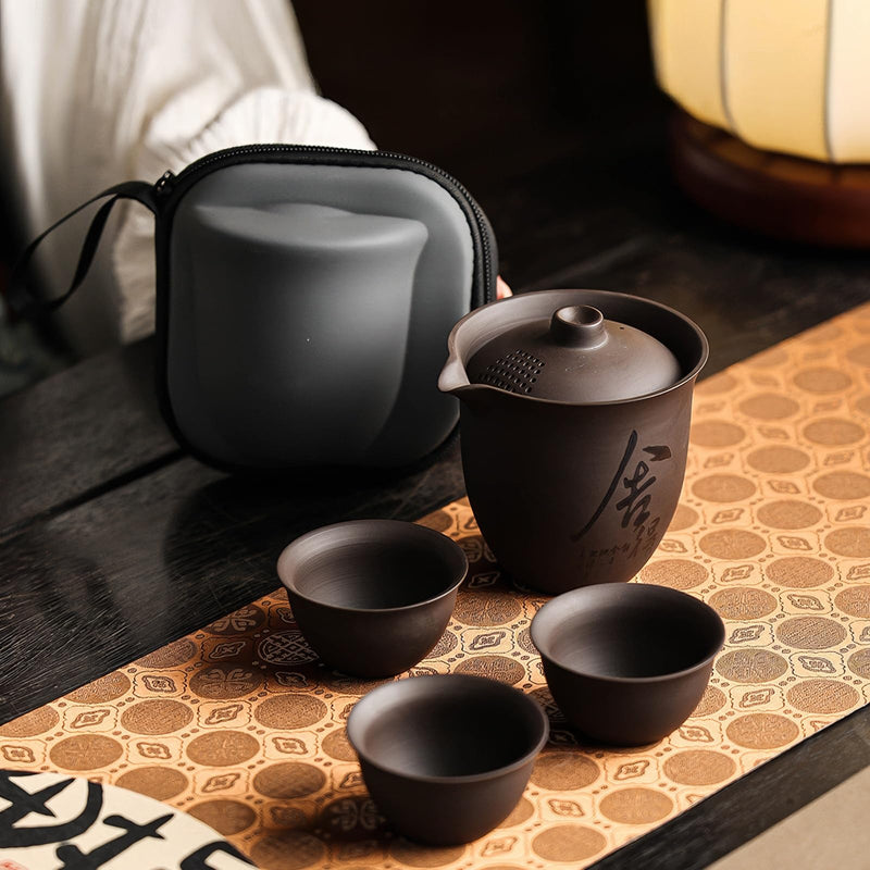 JIKANNOYA 中国茶器セット 茶器 茶具 磁器 急須 湯呑み セット 携帯 台湾茶器 旅行ティーセット 茶の入れ 携帯用茶具 車載旅行茶器セット 収納バッグ付き 初心者 書道 高級 おしゃれ 軽量 お出かけ用 旅行 お手入れも簡単 母の日 父の日 誕生日 贈り物 AQZGCJ03