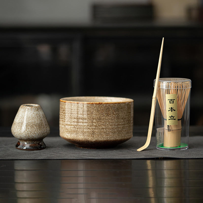 JIKANNOYA 茶道具 セット 抹茶セット お点前セット 4点セット 茶杓 茶筅 茶せん 百本立 茶筅立て くせ直し 初心者 抹茶スターター おうち時間グッズ お手入れも簡単 母の日 父の日 誕生日 贈り物 ブラウン
