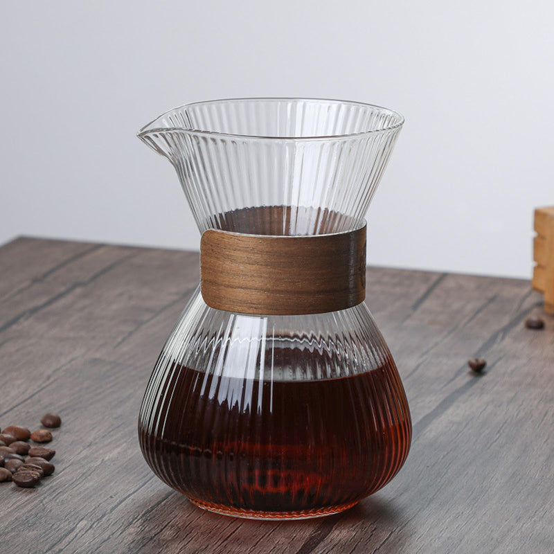 JIKANNOYA コーヒーポット 割れない 400ml 高ホウ素シリカガラス材料 目盛付き 直火対応 無垢材のハンドル コーヒーサーバー ドリップコーヒーサーバー ペーパーコーヒーフィルター不要 縦線テクスチャ 電子レンジ 食洗機対応 コーヒー用品 使いやすい 洗いやすい 多用途 家用 喫茶店 1~3杯用 ドリップ付き