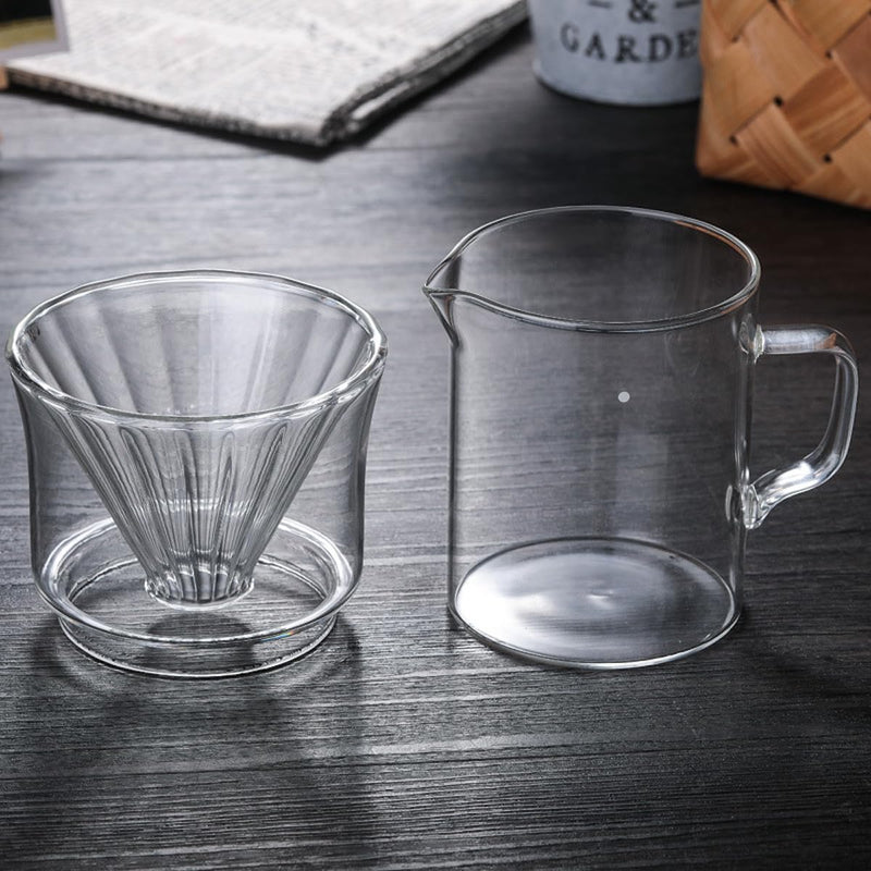 JIKANNOYA コーヒードリッパー ハンドドリップセット コーヒーサーバー 割れない 高ホウ素シリカガラス材料 耐熱ガラス 直火対応 耐寒性 ドリッパー 電子レンジ·食洗機対応 コーヒー用品 洗いやすい 多用途 家用 喫茶店 透明 1~2杯用 400ml