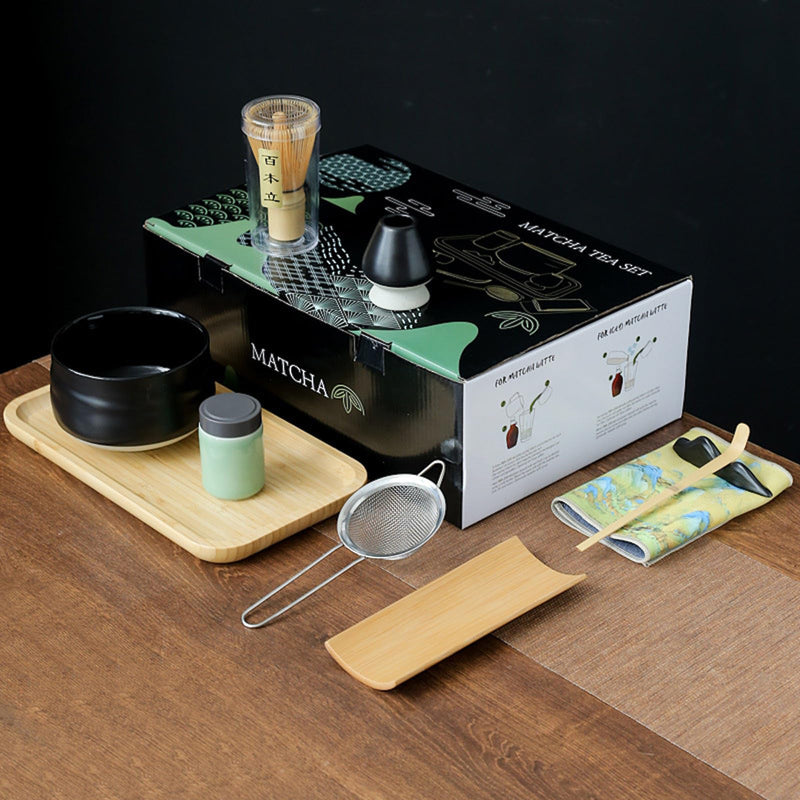 JIKANNOYA 抹茶セット 初心者 10点セット お点前セット 陶磁器茶碗 お茶缶 茶杓 茶杓立て 茶せん 百本立 茶筅立て くせ直し 綿茶巾 茶巾立て 抹茶篩 竹茶盤 茶道具 茶道 セット お手入れも簡単 母の日 父の日 誕生日 贈り物 470ml